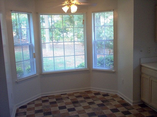 2nd image of 1997 Summer Gate Ct SW