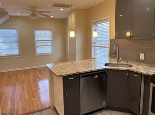 24 Lindsley Ave, Maplewood, NJ