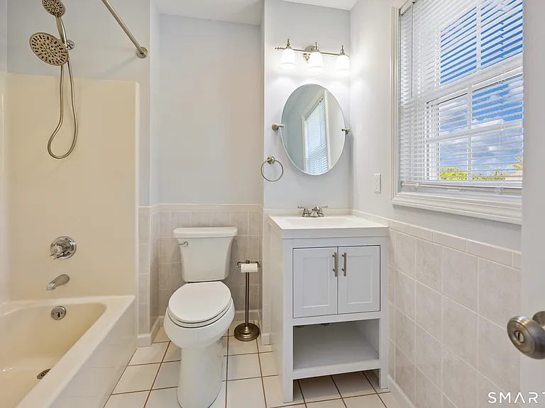 6 Cypress Ln #2 — Photo 17