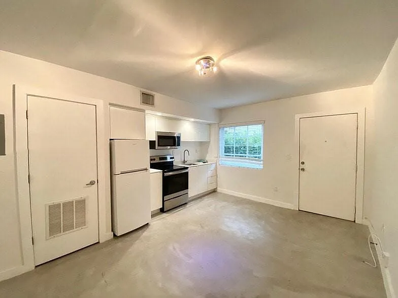 1 bed, 500 sqft, $1,690 — Photo 4