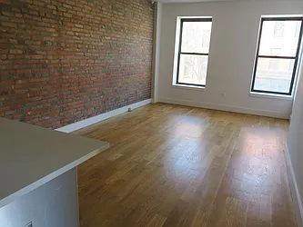 Rented by Nest Seekers International