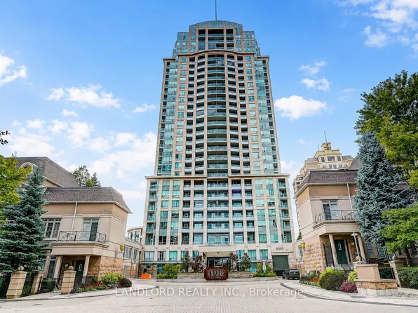 17 Barberry Pl #1014, Toronto, ON M2K 3E2
