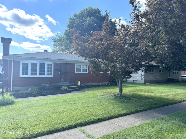 8202 Seaforth Dr, Louisville, KY 40258