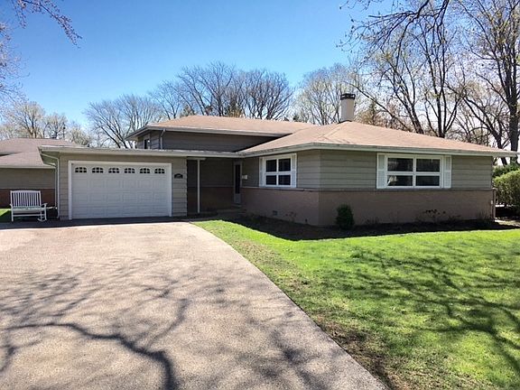 2nd image of 3147 Bellwood Ln