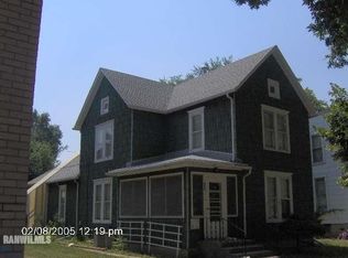 115 E Washington St, Freeport, IL 61032