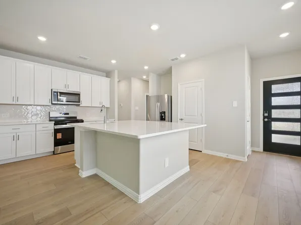 1203 Bridgewalk Dr, McKinney, TX 75071