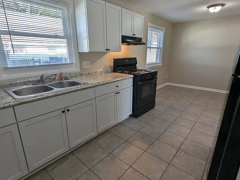 534-582 Denise Rd #562 — Photo 1