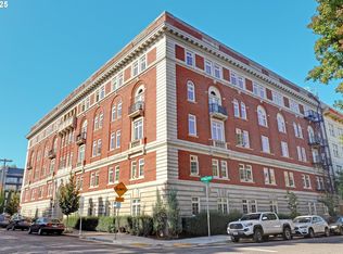 2015 NW Flanders St APT 401, Portland, OR 97209