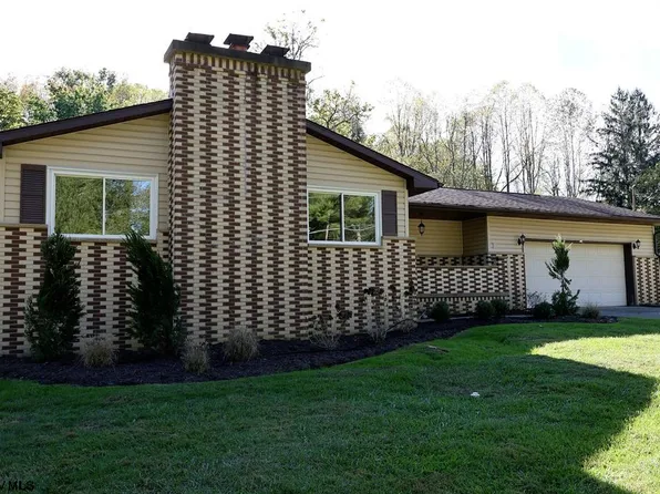 1100 Country Club Rd, Clarksburg, WV 26301