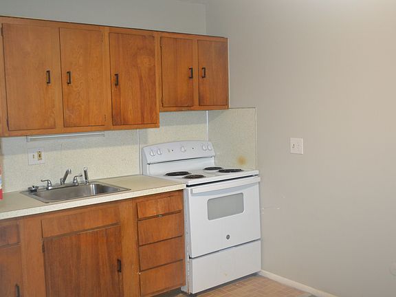 5th image of 2717 Glendale Ave #3