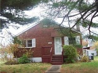 3267 Lakeview Xing, Arnold, MO 63010