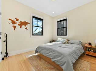 2 Lamson Ct #1B, Boston, MA 02128