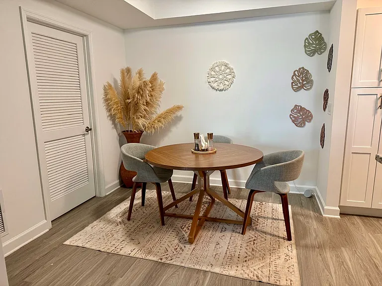 2100 Quantum Lakes Dr — Photo 3