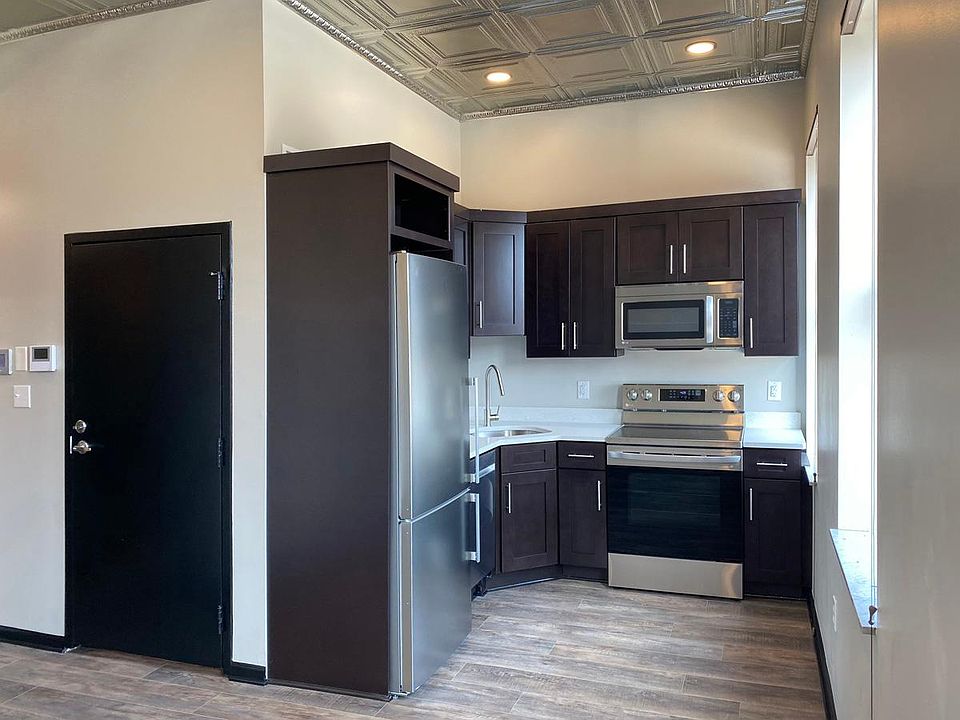 Tin Top 3 - Kitchen