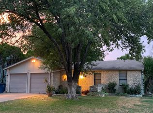 1906 Dumaine Cir, Austin, TX 78727