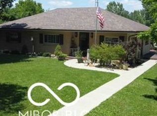 19173 Laurel Rd, Laurel, IN 47024