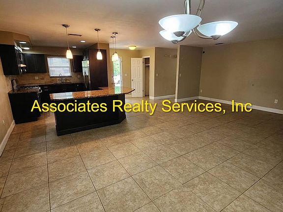 5th image of 4703 NW 35th St