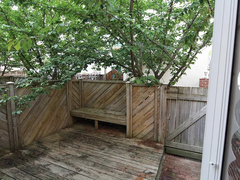 254 S Alder St — Photo 7