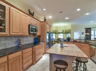 4200 Chaz Ct, Crowley, TX 76036