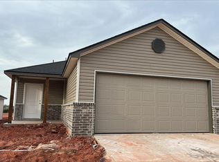 1114 Colt Dr, Guthrie, OK 73044