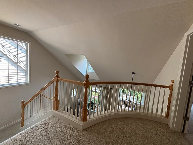 2038 30th Ln NE — Photo 10