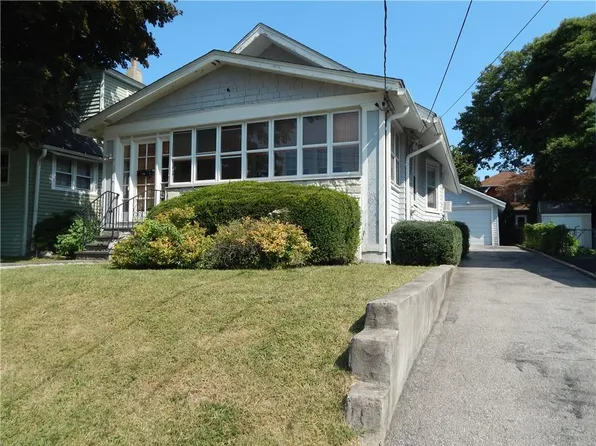 60 Corbalis Place, Yonkers, NY 10703