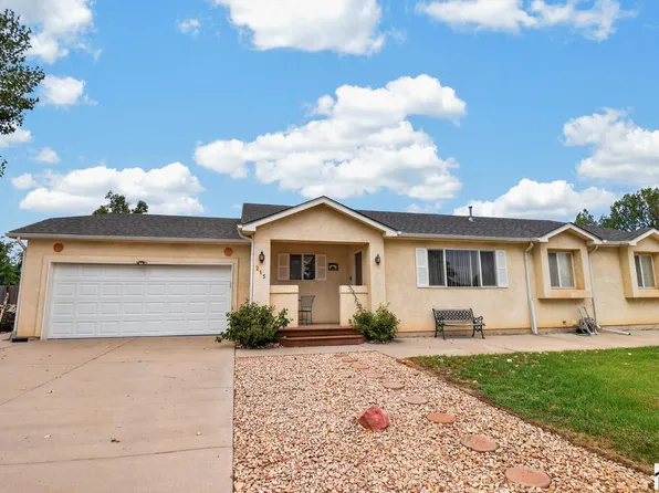 215 S Clarion Ct, Pueblo West, CO 81007