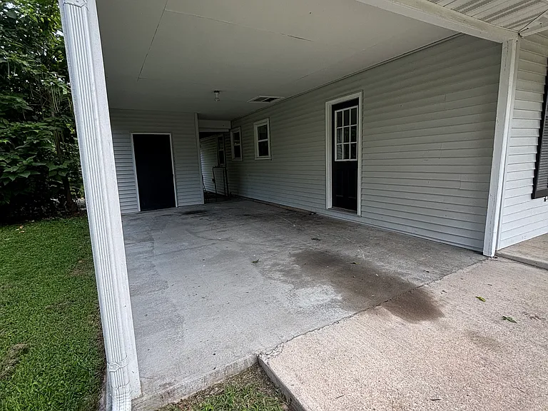 Carport
