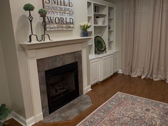 3rd image of 1107 Rita Ln
