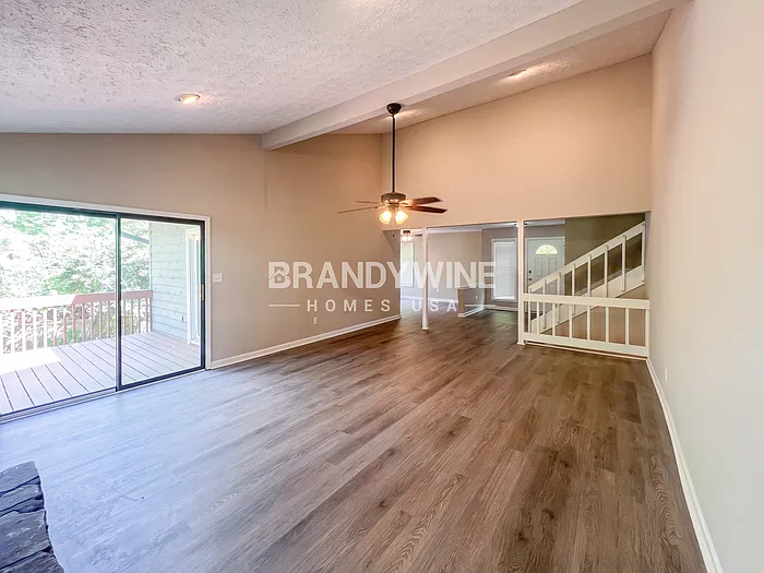 1704 Hickory Grove Trl NW — Photo 7