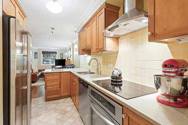 Rented by Corcoran | media 8