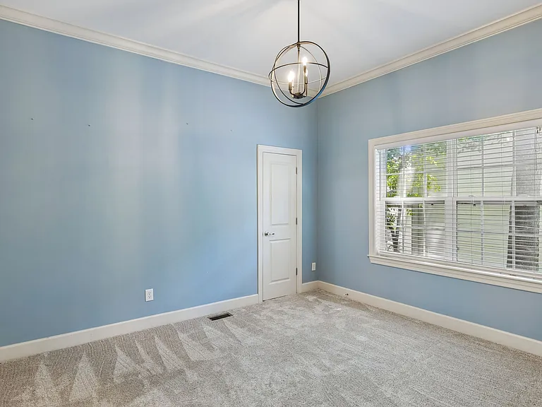 1011 Bate Ave — Photo 21