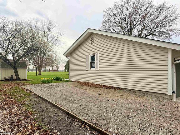 5th image of 2160 Forrest Ave