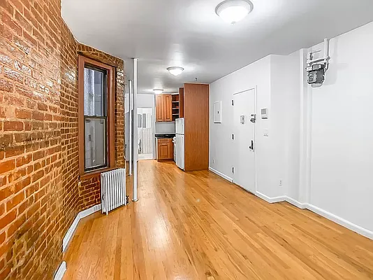 Rented by Brown Harris Stevens | media 14