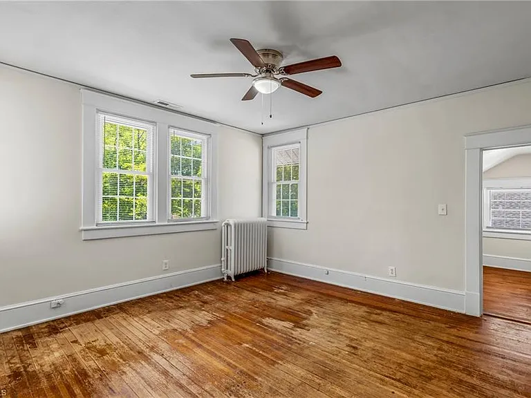 1506 Martin Luther King Jr Dr — Photo 24
