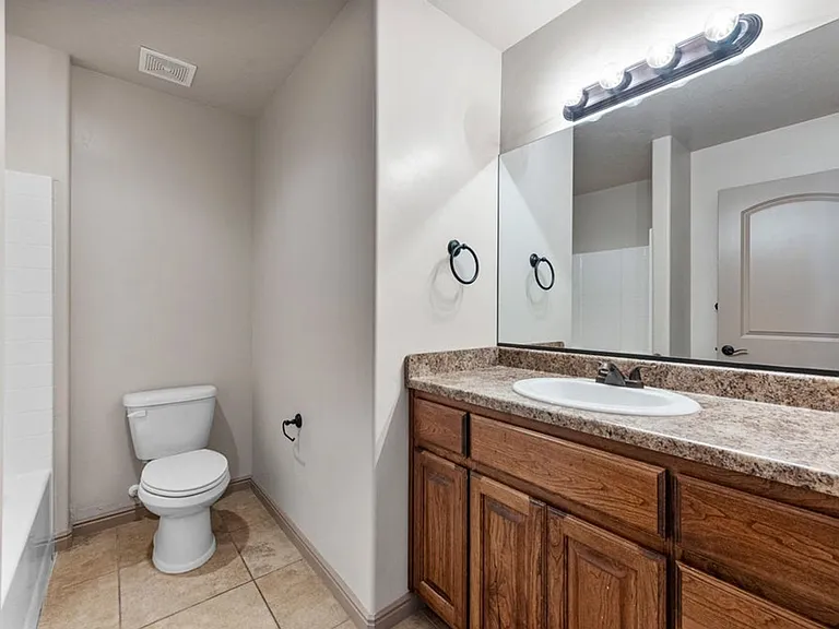 290 W Buena Vista Blvd #13 — Photo 18