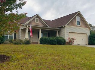 182 Hampton Dr, Jefferson, GA 30549