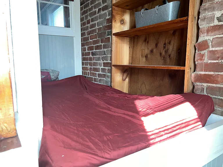 13 Kenyon St #2 — Photo 6