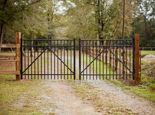 541 Sullivans Ferry Rd, Cottageville, SC 29435