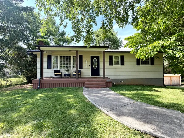 5913 New Beaver Creek Dr, Knoxville, TN 37931