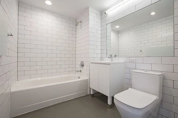 Rented by REAL New York | media 34