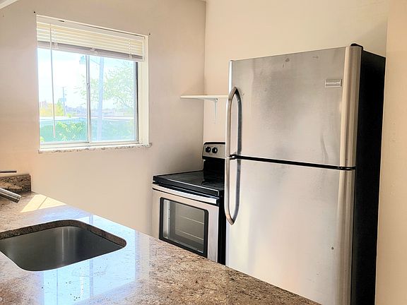 3rd image of 1615 Newman Ave #0B-1Ba