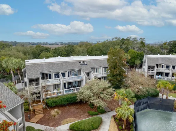 1613 Live Oak Park, Johns Island, SC 29455