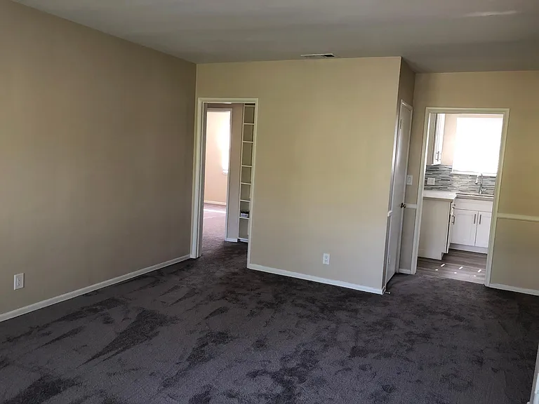 3501 Stancrest Dr #D — Photo 9