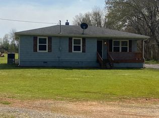 425 Bainbridge Loop, Muscle Shoals, AL 35661