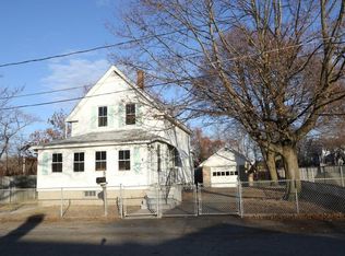 21 Perry St, North Andover, MA 01845