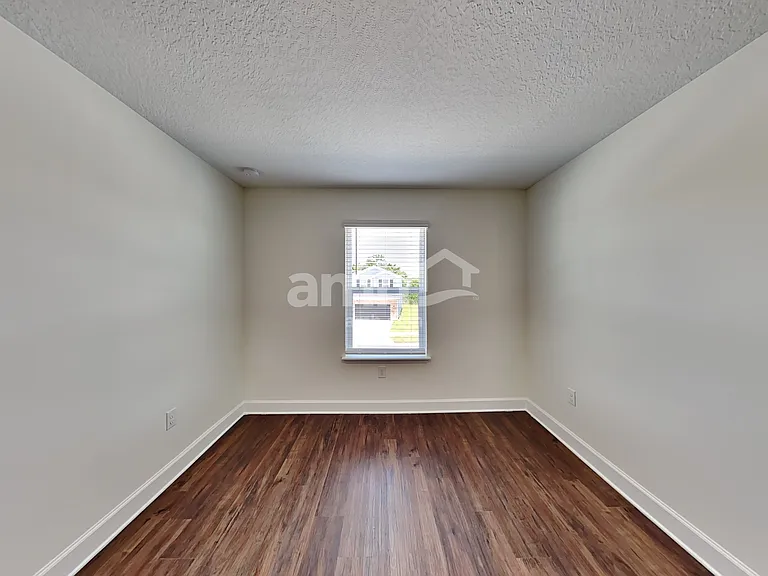 2114 Saffron Walden Dr — Photo 24