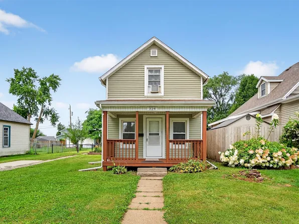 324 8th St, West Des Moines, IA 50265
