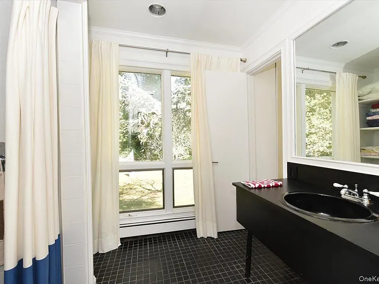 3 Mill Pond Ln — Photo 14