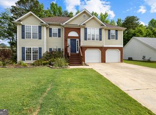 205 Clarion Dr, Carrollton, GA 30116